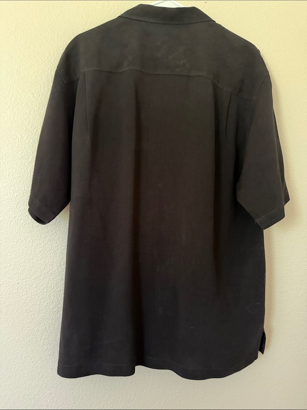 Tommy Bahama Black Short-Sleeve Button-Down Silk Shirt LG - Picture 4 of 4